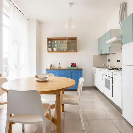 Joivy Lovely Flat W Private Parking In 5 Terre *